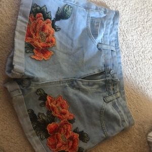 Zaful embroidered jean short